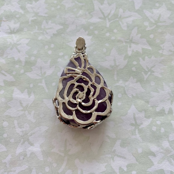 Natural Amethyst Gemstone Teardrop Floral Necklace - Picture 2 of 4